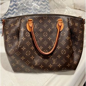 Louis Vuitton Monogram Turenne